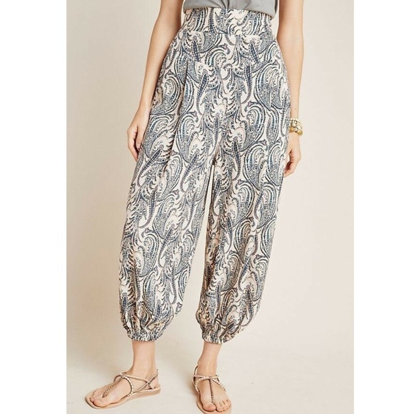 Anthropologie Pants - Anthropologie Paisley Harem Balloon Pants High waisted Elastic Hem Size Medium